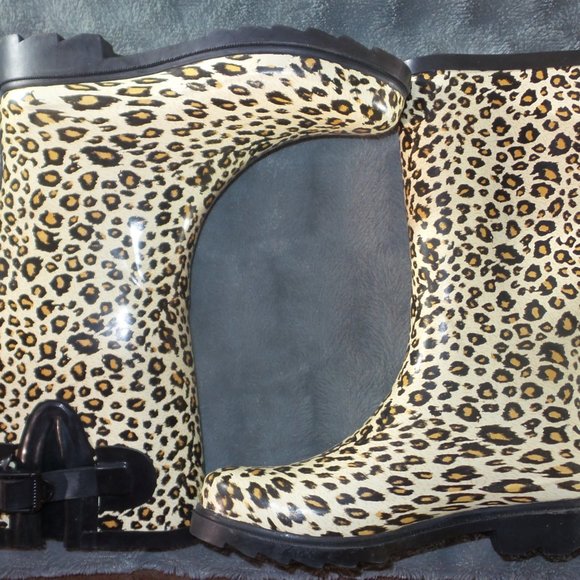 *SOLD* Cheetah Print Rain Boot - Picture 3 of 7
